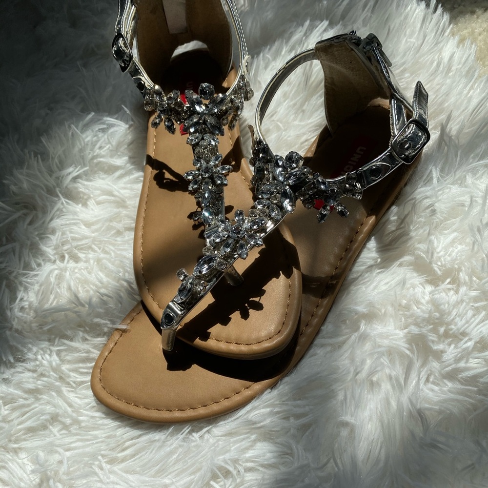 Beautiful crystal flats